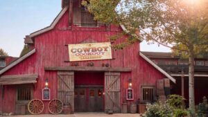 Restaurante Cowboy Cookout del plan estándar Disneyland Paris 2025